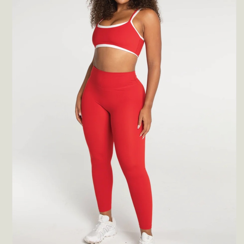Form Activewear Set
